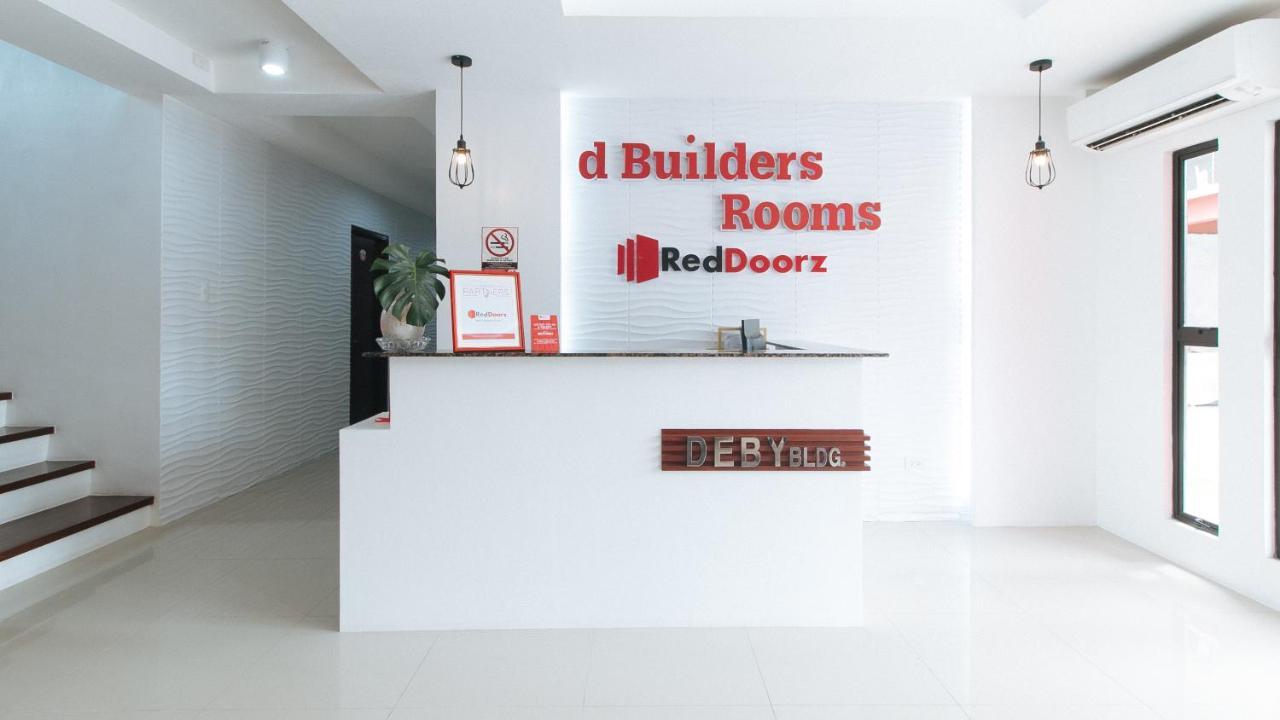Reddoorz Plus At Dbuilders Poblacion Bgc Taguig Eksteriør bilde
