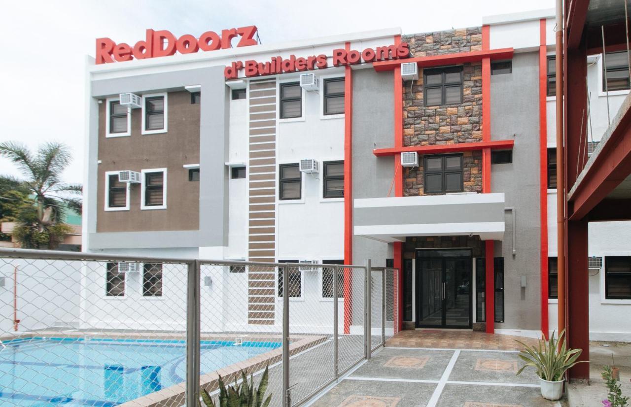 Reddoorz Plus At Dbuilders Poblacion Bgc Taguig Eksteriør bilde